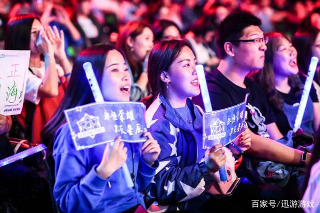 TenZ ： ＂在 Valorant 中，职业选手的薪水根本无法与 CS 玩家所赚的相比＂