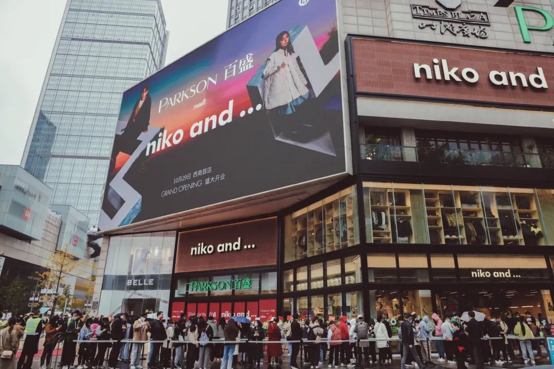 最佳亮点： Eternal Fire 和 Falcons 在 BLAST Bounty Spring 2025：封闭资格赛的对决